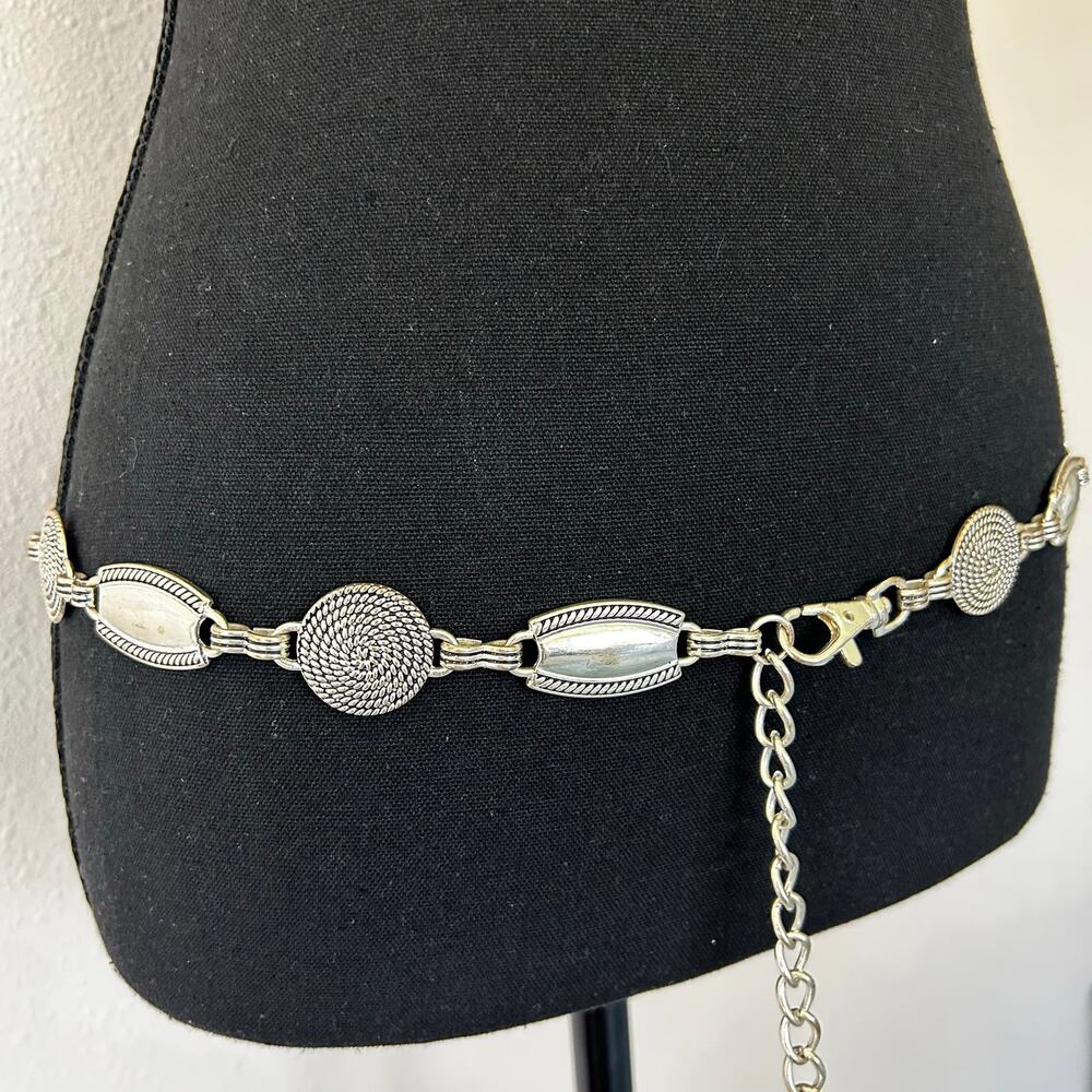 Vintage Silver Tone Concho Chain Belt Western Boho 90s Adjustable Belt 38 / 40 - Picture 6 of 11